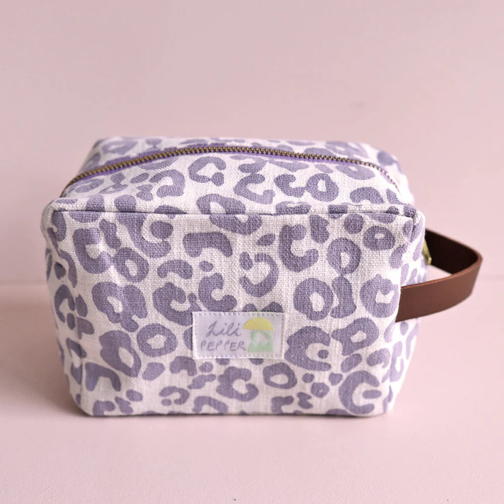 Toiletry bag block print leo lavender