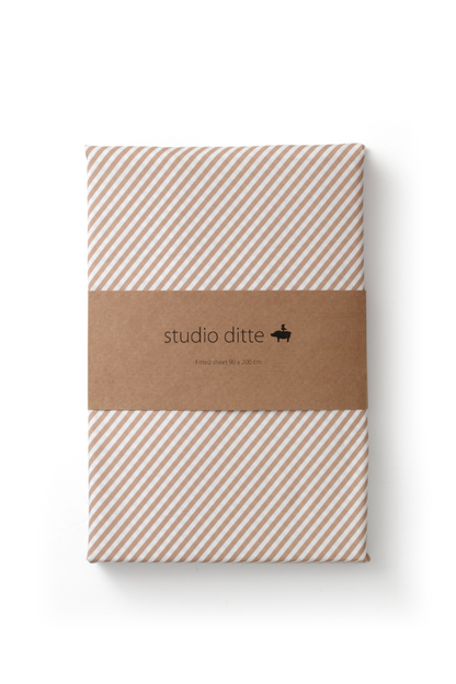 Fixleintuch small stripes toffee bettwäsche studio ditte eli-ju
