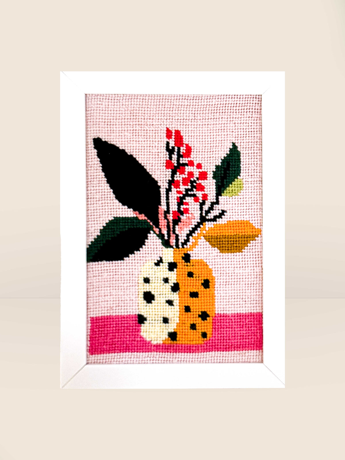 Tapisserie-Stickset "Vase mit roten Beeren"