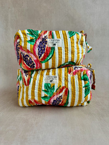 Yellow papaya Necessaire