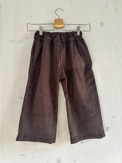 Culotte en velours côtelé tons naturels