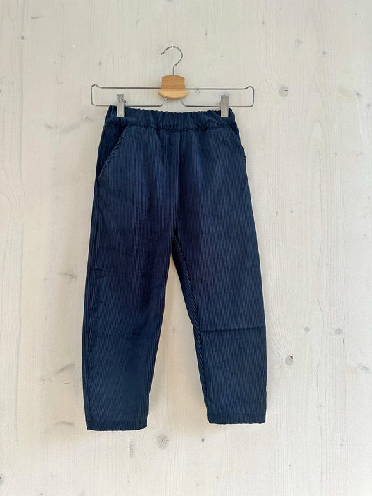Cordhose Blau & Grüntöne