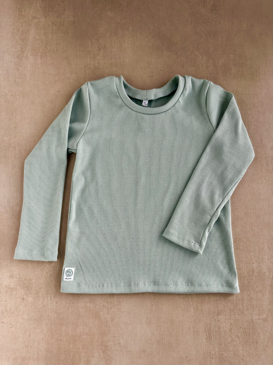 Ribbed long-sleeve shirt