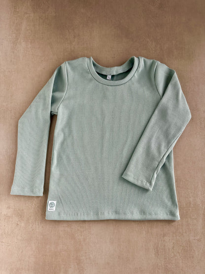 Ribbed long-sleeve shirt