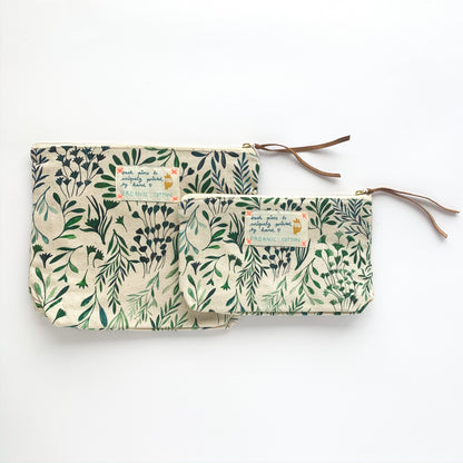 Pouch Green Leaves