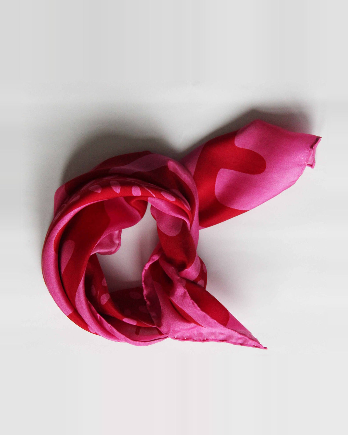 seidenfoulard-halstuch-les-belles-vagabondes-eli-ju-peace-and-love