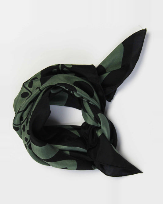 Seidenfoulard-les-belles-vagabones-eli-ju-peace-and-love-halstuch