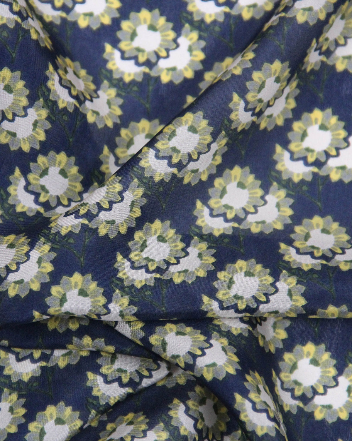 Foulard en soie tournesol marine
