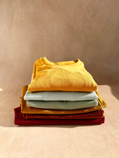 Ribbed long-sleeve shirt