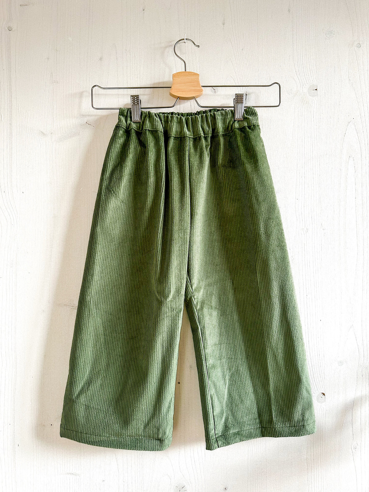 Culotte en velours côtelé tons bleus et verts